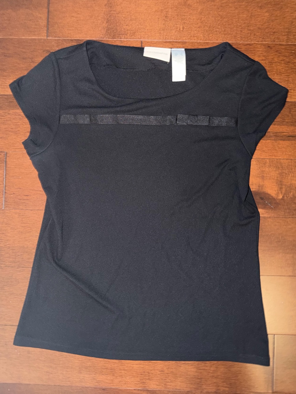 Liz Claiborne Black Short Sleeve Top with Front Ribbon Trim